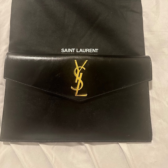 YSL Uptown Pouch in Smooth Leather - Picture 1 of 2